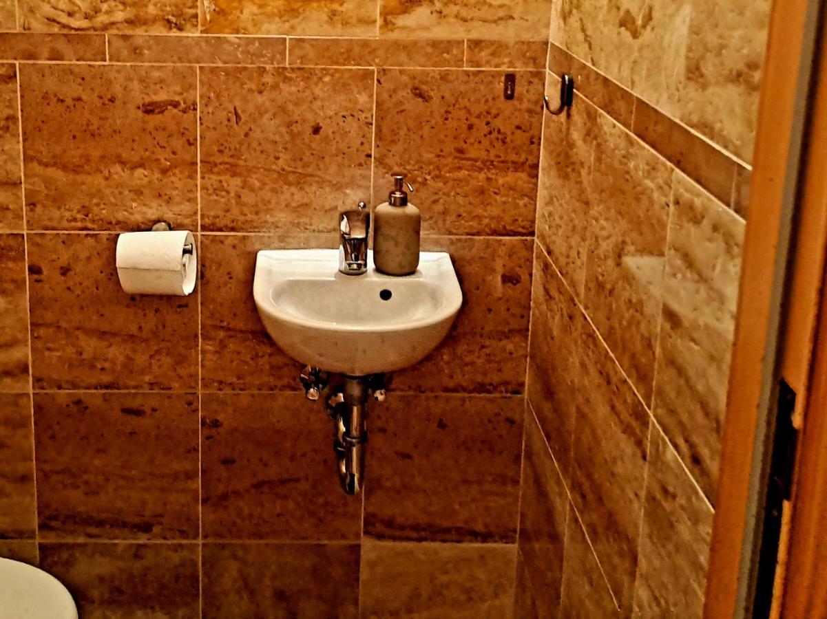 Szimpla Exclusive Apartment Budapest Bagian luar foto