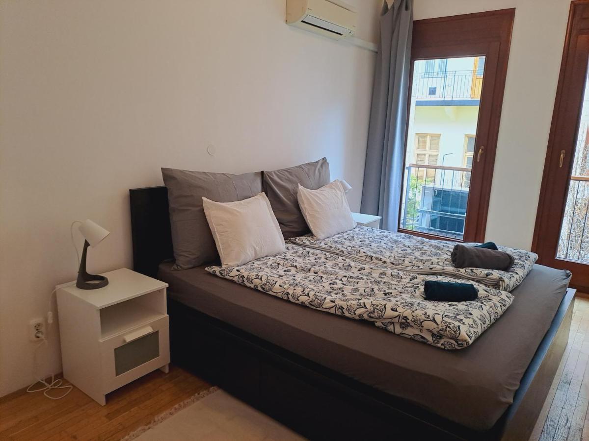 Szimpla Exclusive Apartment Budapest Bagian luar foto